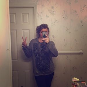 Original Sure Hoodie, 80% polyester, 20% cotton.